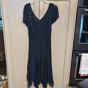 JKara sz 14 Elegant Beaded Evening fairy like Dress